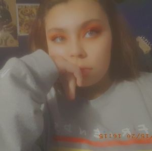 Meet your Posher, Emilee